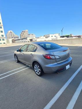 Silver 2010 Mazda Mazda3 i Sport