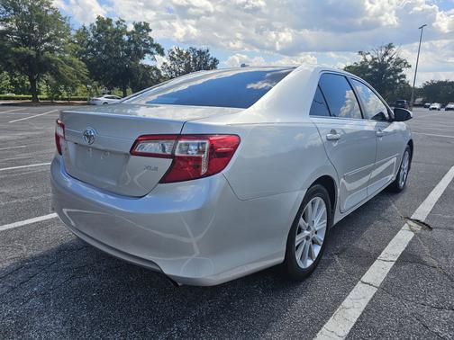 2012 Toyota Camry XLE