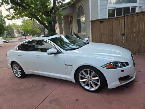 White 2015 Jaguar XF 3.0 Portfolio