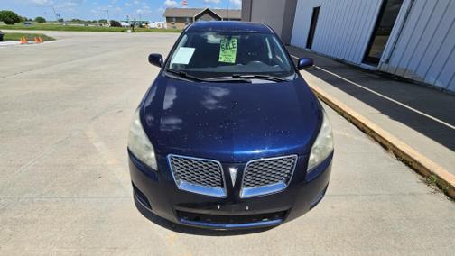 2009 Pontiac Vibe Base
