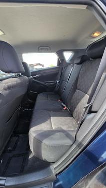 2009 Pontiac Vibe Base