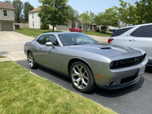 2015 Dodge Challenger SXT Plus