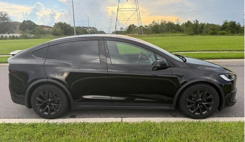 Black 2023 Tesla Model X Base