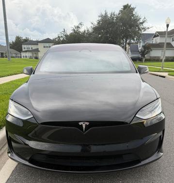 Black 2023 Tesla Model X Base