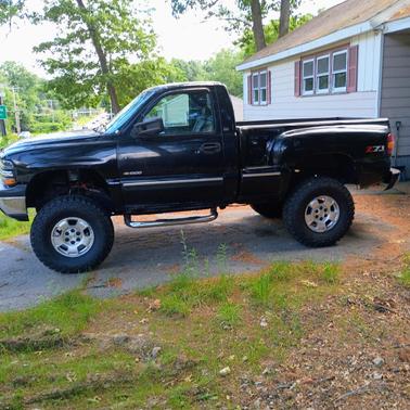 Black 2000 Chevrolet Silverado 1500 Base
