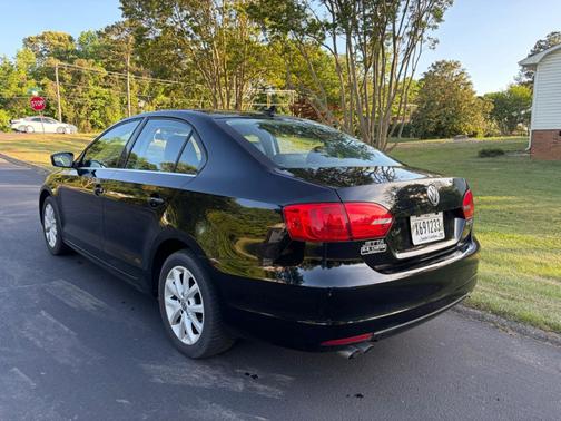 Black 2013 Volkswagen Jetta SE