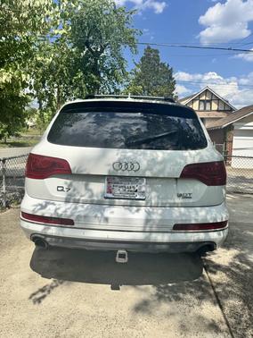 White 2014 Audi Q7 3.0T Premium Plus