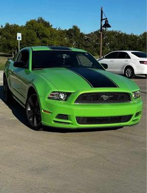 2014 Ford Mustang V6 Premium