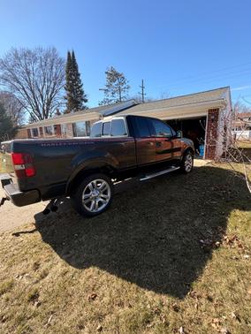 Black 2006 Ford F-150 Lariat SuperCab