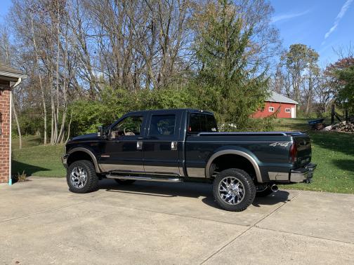 2004 Ford F-250 Lariat Crew Cab Super Duty