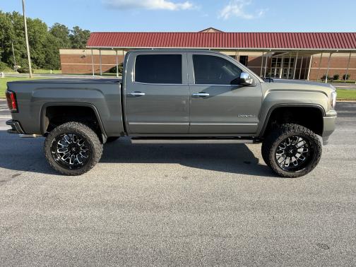 2017 GMC Sierra 1500 Denali