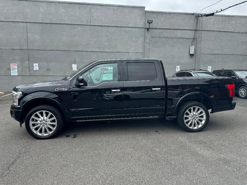 Black 2018 Ford F-150 Limited