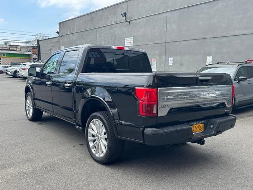 Black 2018 Ford F-150 Limited