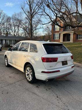 2017 Audi Q7 2.0T Premium Plus