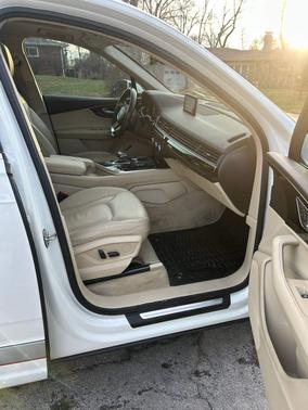2017 Audi Q7 2.0T Premium Plus