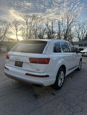 2017 Audi Q7 2.0T Premium Plus