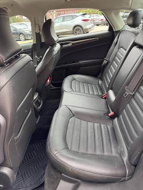 2016 Ford Fusion Energi SE Luxury