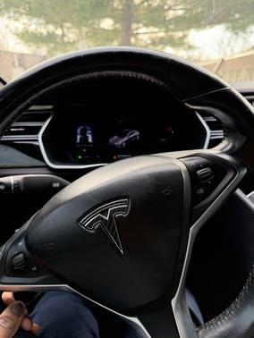 2017 Tesla Model S 90D