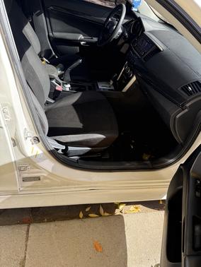 2016 Mitsubishi Lancer ES