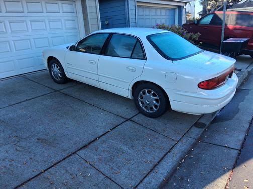 White 2000 Buick Regal LS