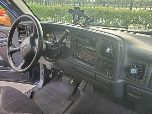 Blue 2001 GMC Sierra 1500 SLE