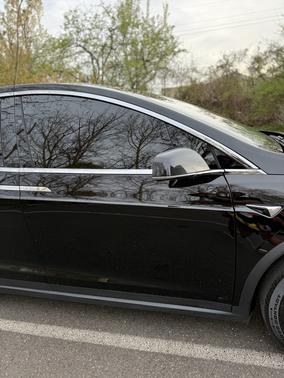 2019 Tesla Model X Long Range