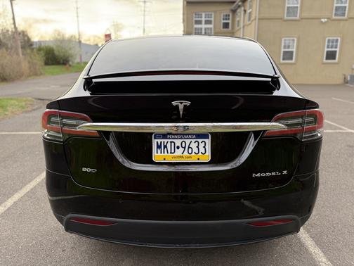 2019 Tesla Model X Long Range