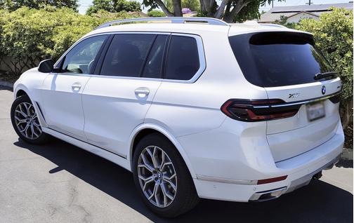 2024 BMW X7 xDrive40i
