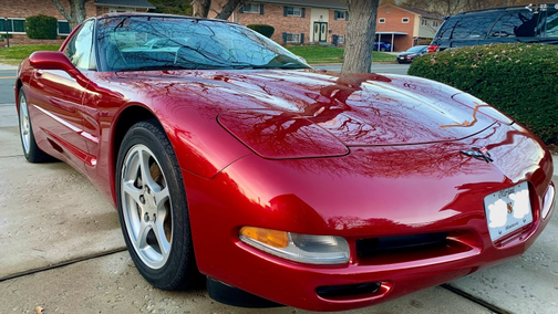 2000 Chevrolet Corvette Base