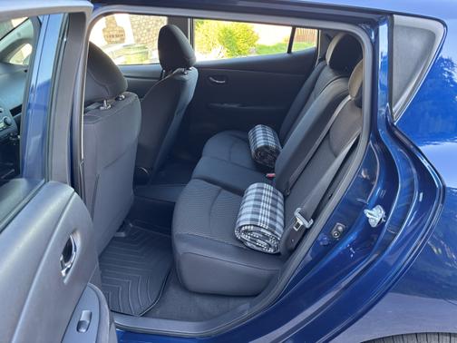 2017 Nissan Leaf S