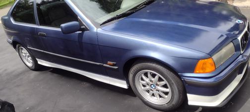 Blue 1995 BMW 318 iS