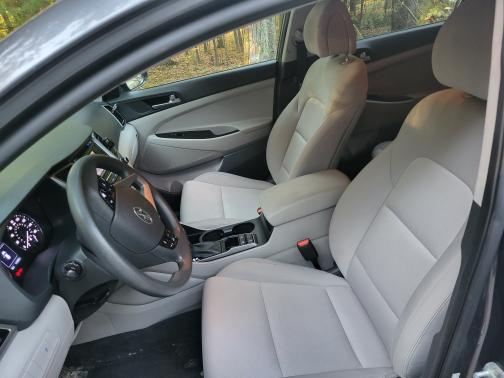 2017 Hyundai TUCSON SE