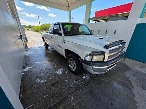 White 1999 Dodge Ram 1500 Quad Cab