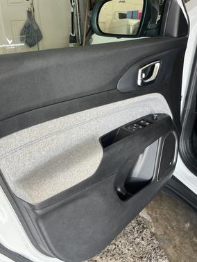 White 2022 Jeep Compass Latitude