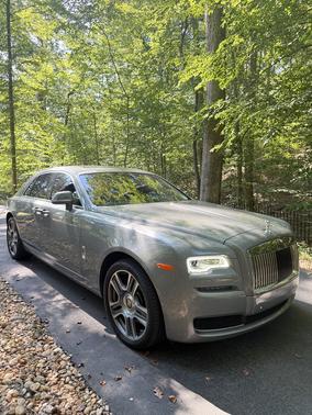 2015 Rolls-Royce Ghost Base