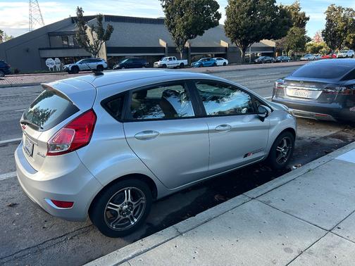 2015 Ford Fiesta SE