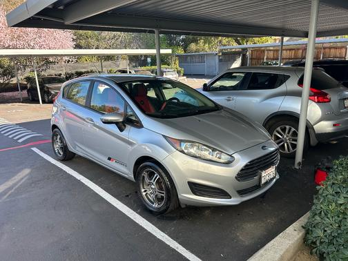 2015 Ford Fiesta SE
