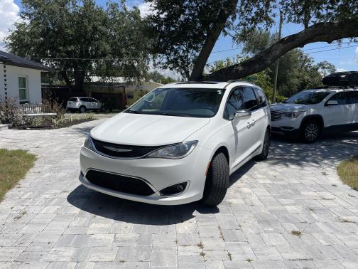 2017 Chrysler Pacifica Limited