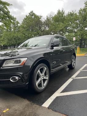 Black 2016 Audi Q5 3.0T Premium Plus