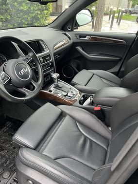 Black 2016 Audi Q5 3.0T Premium Plus
