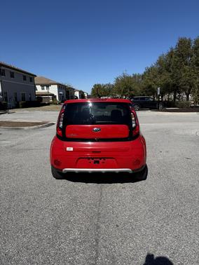2019 Kia Soul +