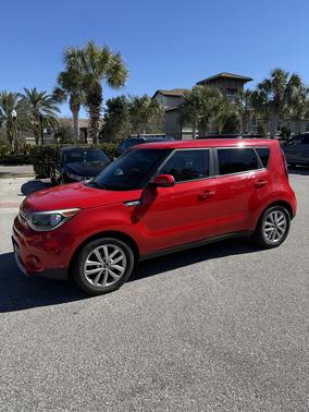 2019 Kia Soul +