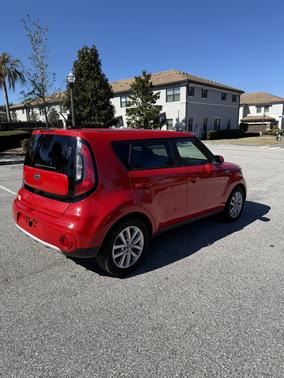 2019 Kia Soul +