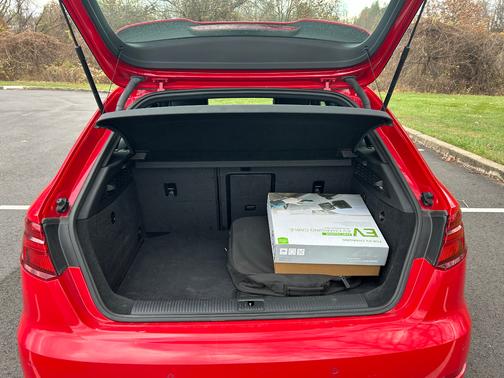 2017 Audi A3 e-tron 1.4T Premium