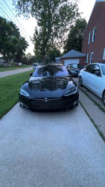 2018 Tesla Model S 75D