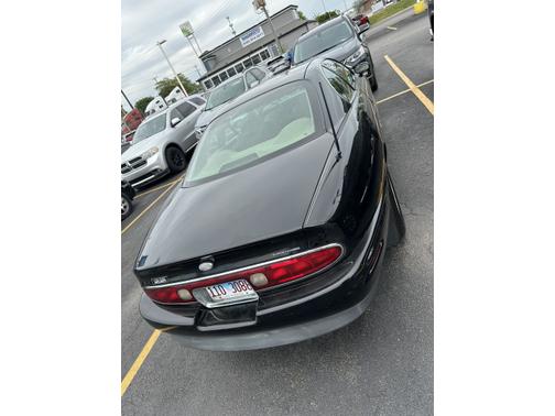 1998 Buick Riviera Base
