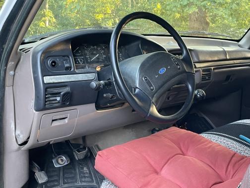1995 Ford F-250 XL H/D