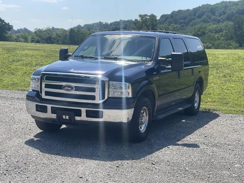 2005 Ford Excursion XLT
