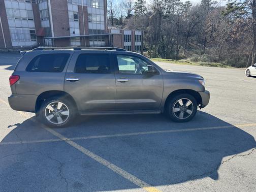 2008 Toyota Sequoia Limited