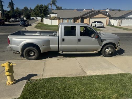 2008 Ford F-350 XLT Crew Cab Super Duty DRW